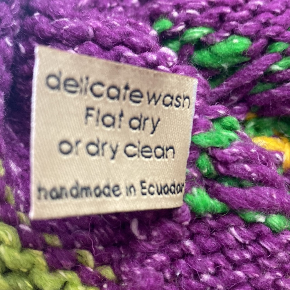 New Boutique Style Handmade sweater jacket purple with flowers, pointed hood - Picture 3 of 3